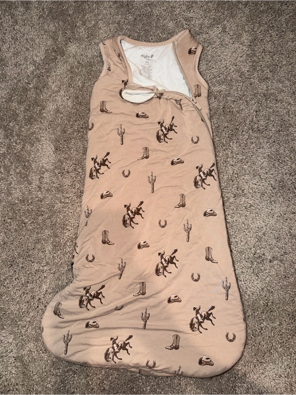Kyte BABY Beige Western Print Sleep Sack Pajama XS